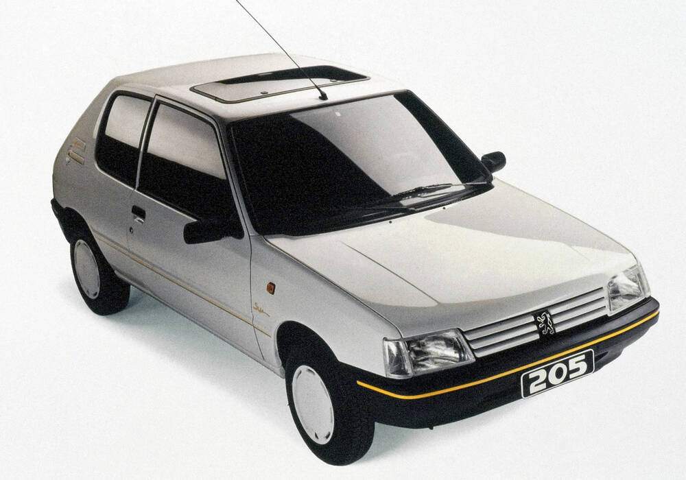 Fiche technique Peugeot 205 1.0 &laquo; Style &raquo; (1991)