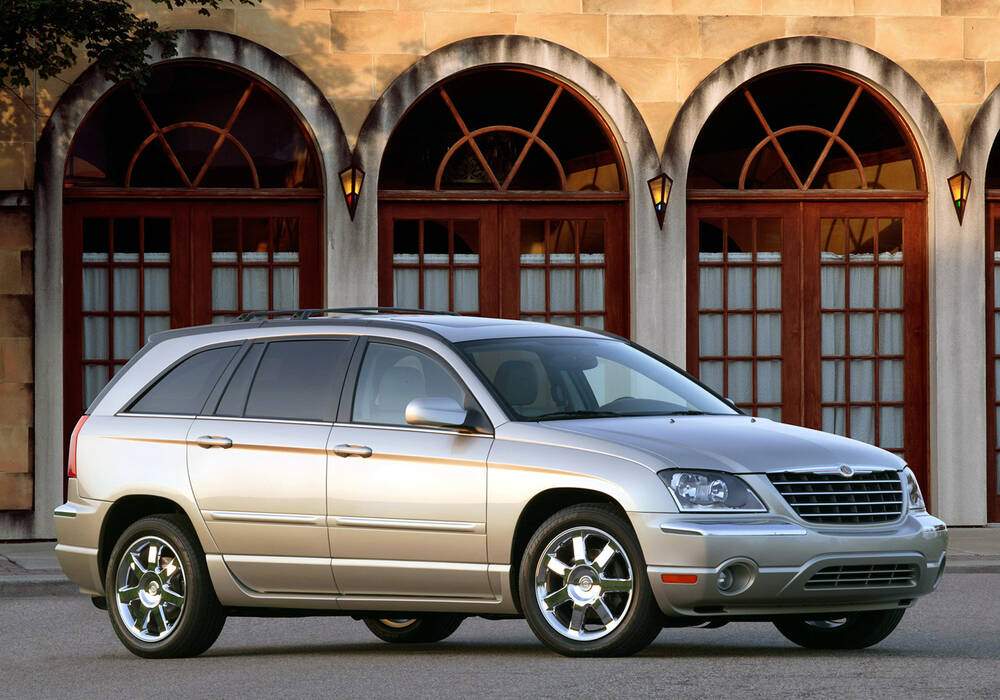 Fiche technique Chrysler Pacifica 3.5 V6 (2003-2005)
