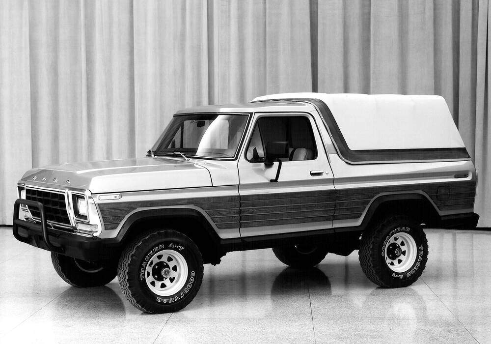 Fiche technique Ford Bronco Concept (1979)