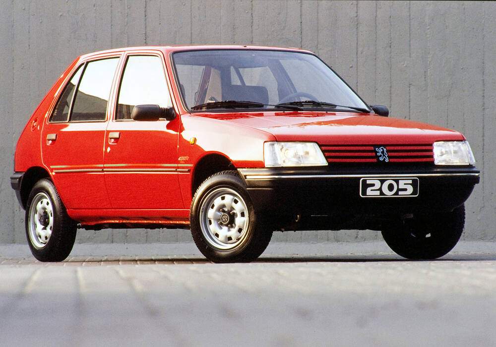 Fiche technique Peugeot 205 1.1 55 &laquo; Color Line &raquo; (1991-1992)