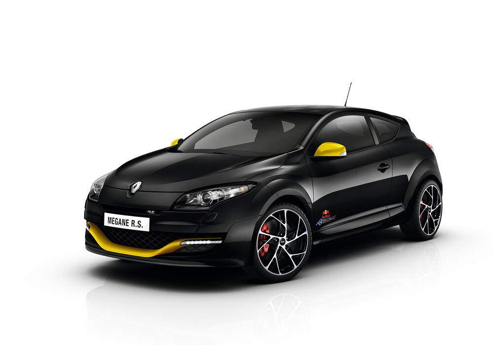 Fiche technique Renault Megane III RS (Typ Z) &laquo; Red Bull Racing RB7 &raquo; (2012)