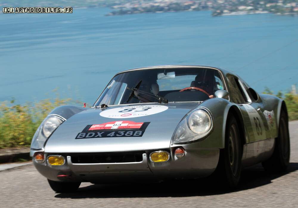 Fiche technique Porsche 904 Carrera GTS (1963-1964)