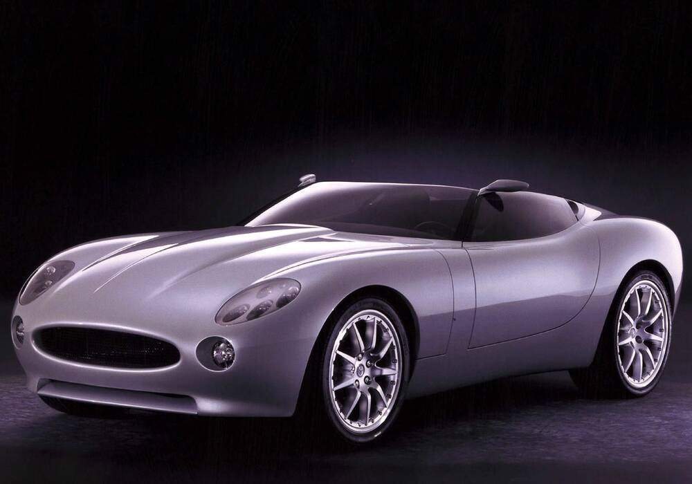 Fiche technique Jaguar F-Type Concept (2000)