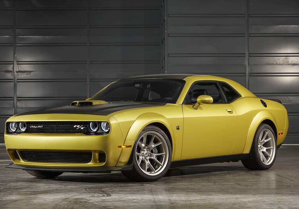 Fiche technique Dodge Challenger III R/T Scat Pack (LC) &laquo; Widebody 50th Anniversary Edition &raquo; (2020)