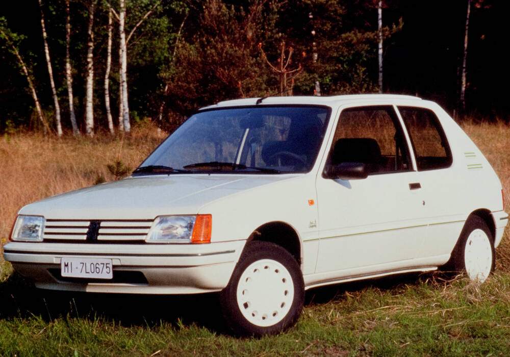 Fiche technique Peugeot 205 1.1 55 &laquo; Best Company &raquo; (1989)