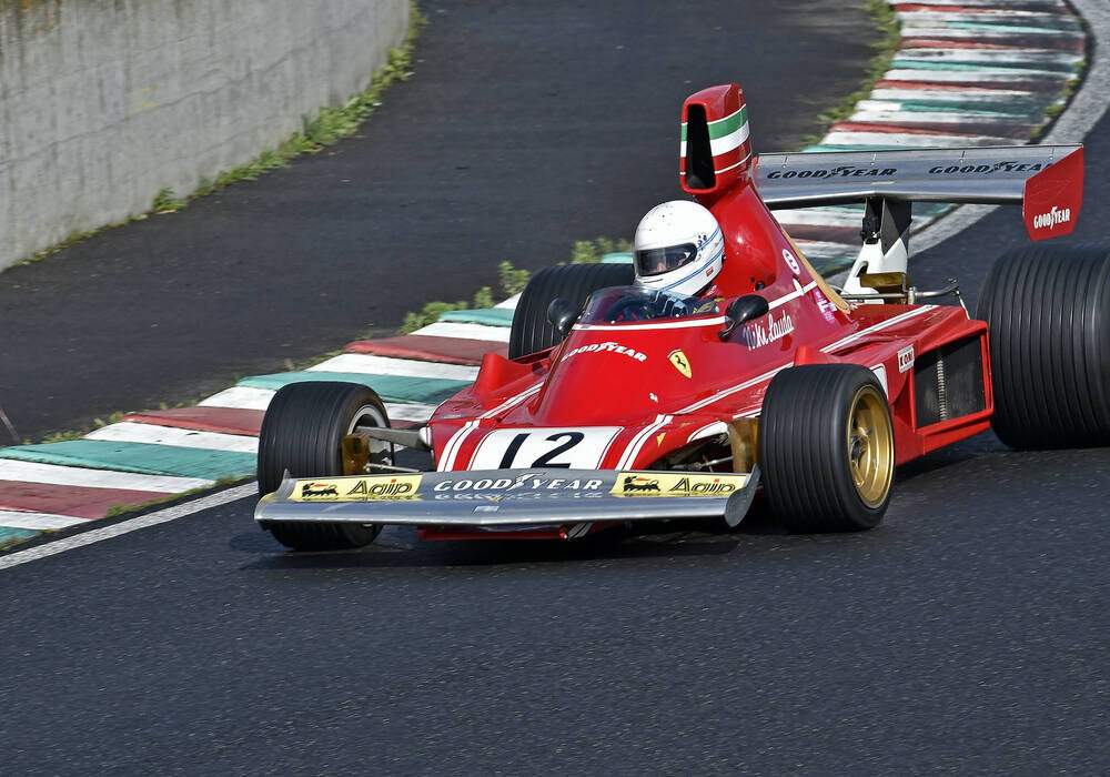 Fiche technique Ferrari 312 B3-74 (1974)