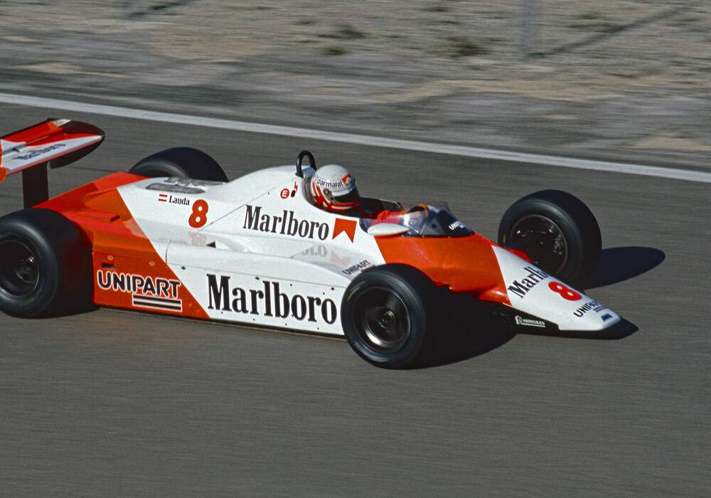 Fiche technique McLaren MP4-1B (1982)