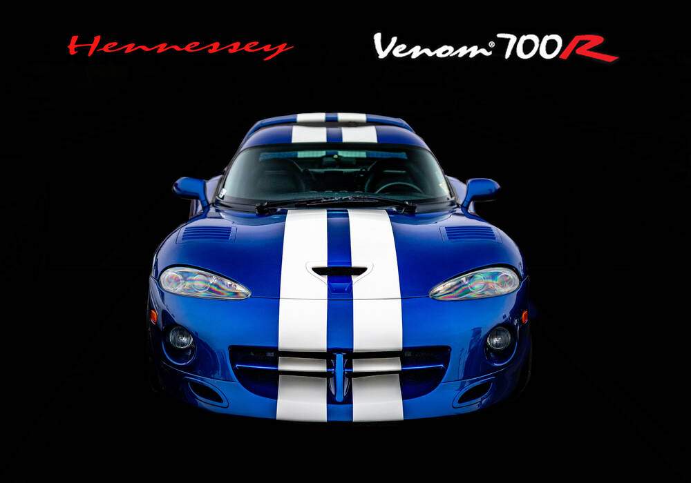 Fiche technique Hennessey Viper Venom 700R (1996-2002)