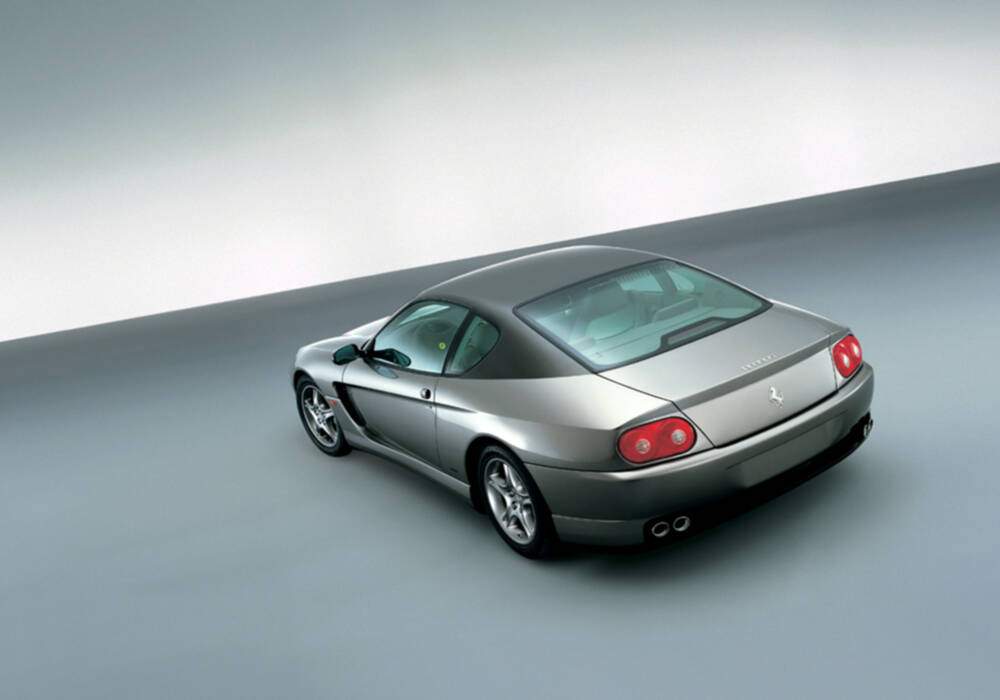 Fiche technique Ferrari 456M GT &laquo; Bicolore Scaglietti &raquo; (2002)