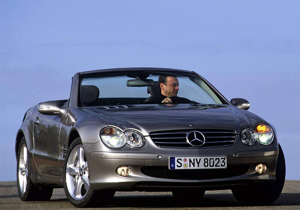Fiche technique Mercedes-Benz SL II 600 (R230) (2002-2006)