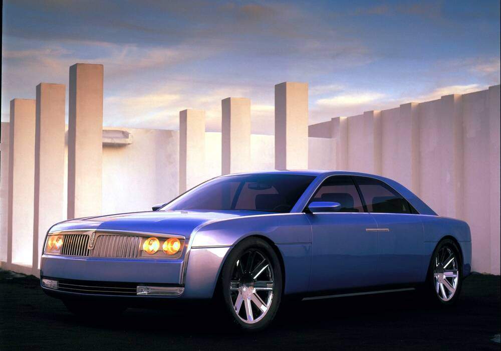 Fiche technique Lincoln Continental Concept (2002)