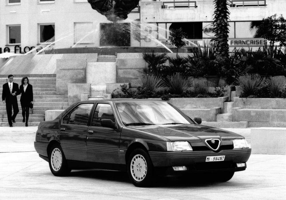 Fiche technique Alfa Romeo 164 2.0 V6 Turbo (1991-1992)