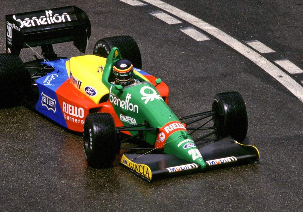 Fiche technique Benetton B188 (1988-1989)