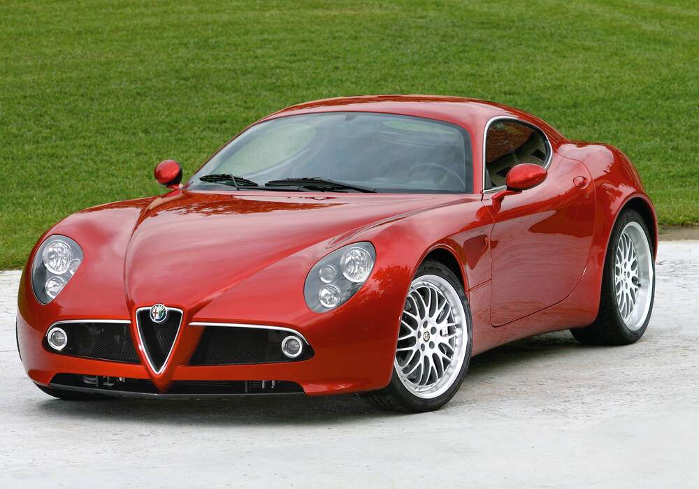 Fiche technique Alfa Romeo 8C Competizione Prototype (2006)