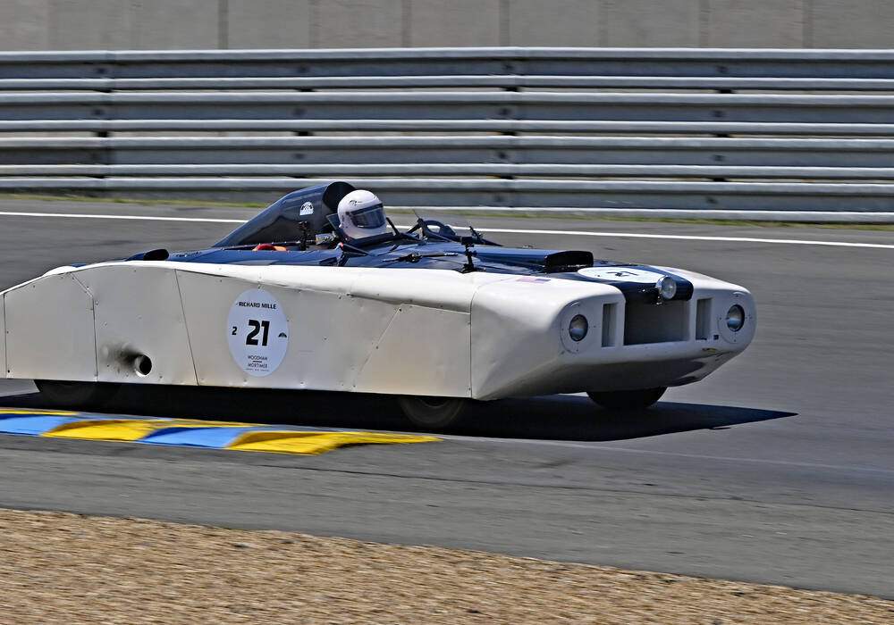 Fiche technique Cadillac Series 61 ''LeMonstre'' Roadster Le Mans Race Car (1950)