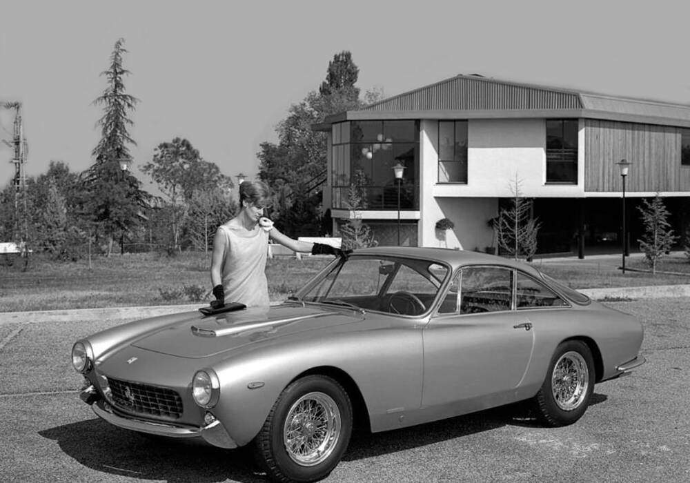 Fiche technique Ferrari 250 GT Lusso Prototipo (1962)