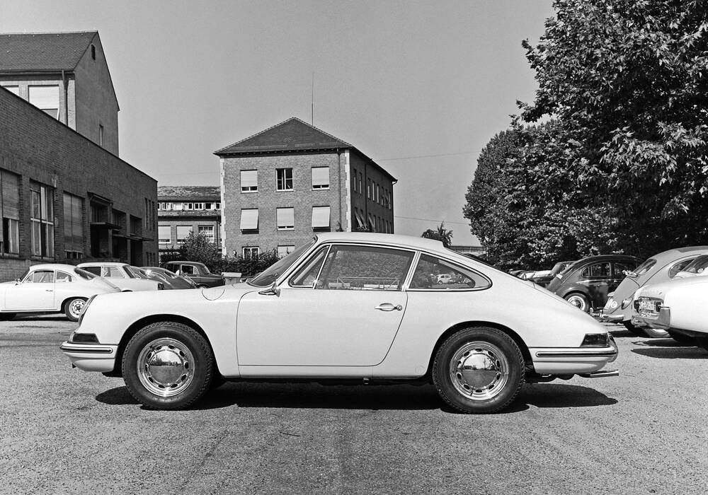 Fiche technique Porsche 901 Coup&eacute; Prototyp &quot;Zitronenfalter&quot; (1963)