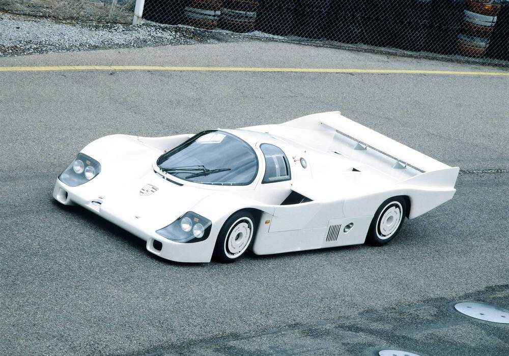 Fiche technique Porsche 956 Prototype (1981)