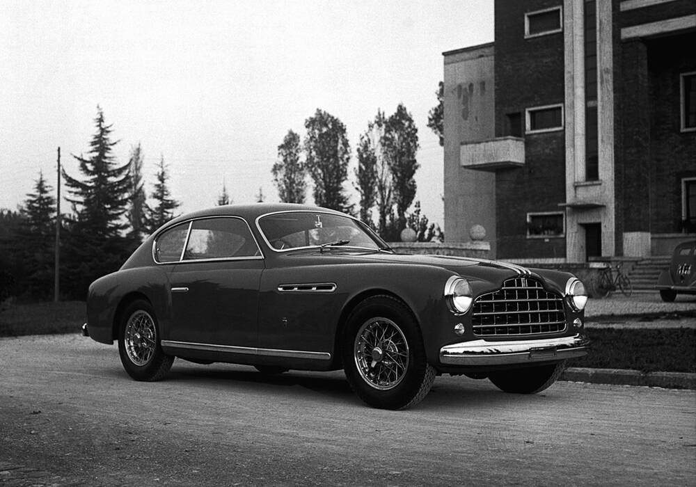 Fiche technique Ferrari 166 Inter Coup&eacute; Ghia (1950)