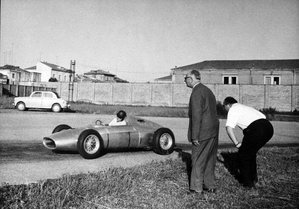Fiche technique Ferrari 246P (1960)
