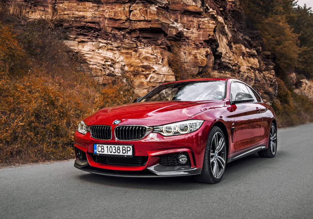 Fiche technique BMW 440i Coup&eacute; (F32) &laquo; Red Edition &raquo; (2016)