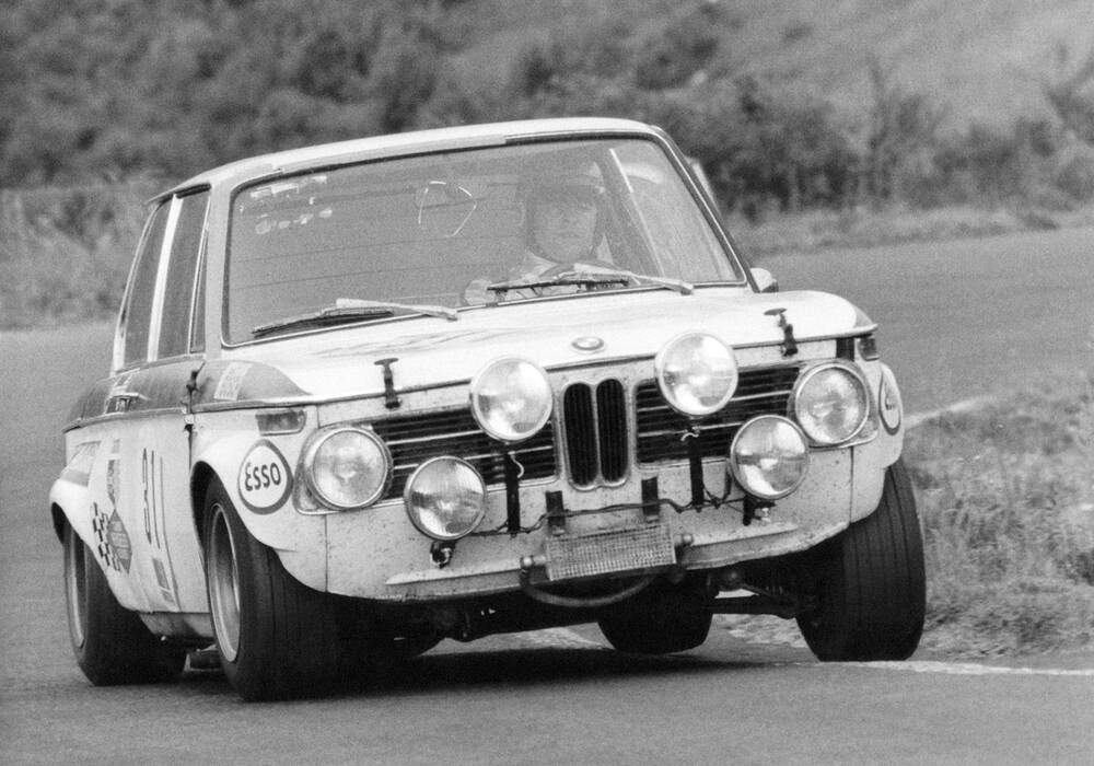 Fiche technique BMW 2002 TI Tourenwagen (1968-1975)