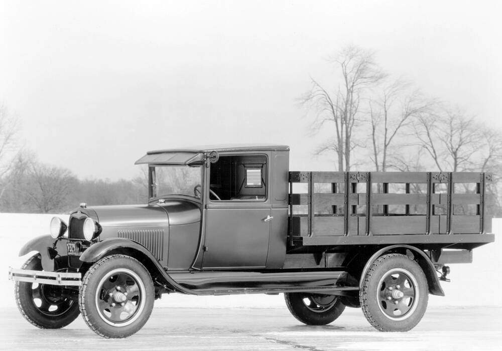 Fiche technique Ford Model AA Stake Truck (1929)
