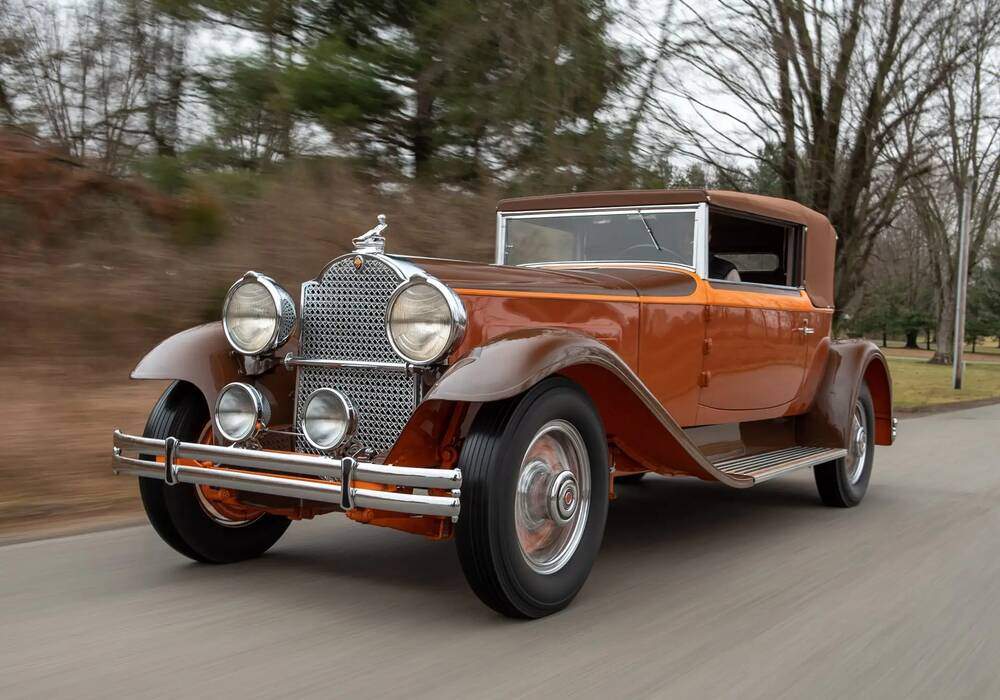 Fiche technique Packard Deluxe Eight Convertible Victoria Maurice Proux (1930)