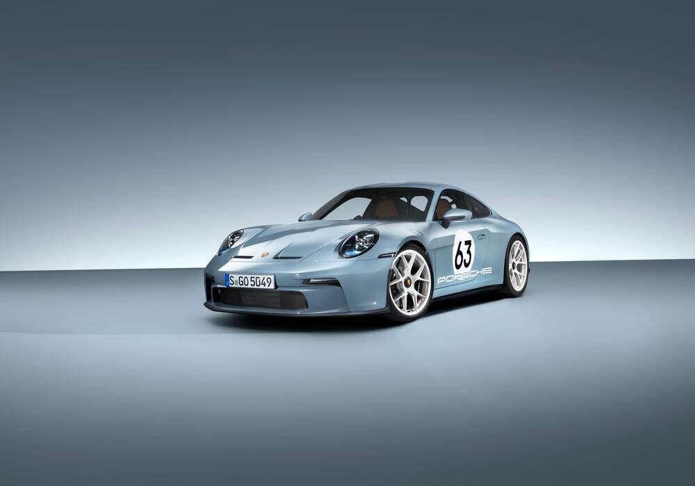 Fiche technique Porsche 911 S/T (992) &laquo; Heritage Design Package &raquo; (2023)
