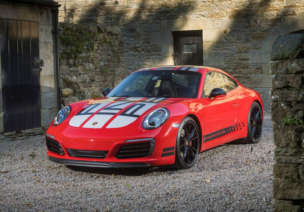 Fiche technique Porsche 911 Carrera S (991) &laquo; Endurance Racing Edition &raquo; (2016)