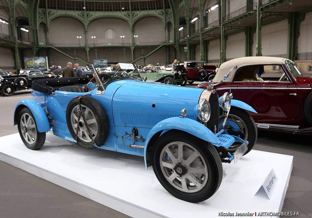 Fiche technique Bugatti Type 43 Grand Sport (1927-1930)