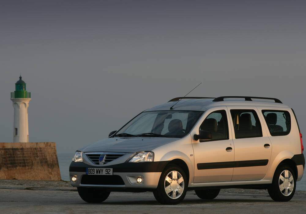 Fiche technique Dacia Logan MCV 1.4 MPI 75 (2006-2007)