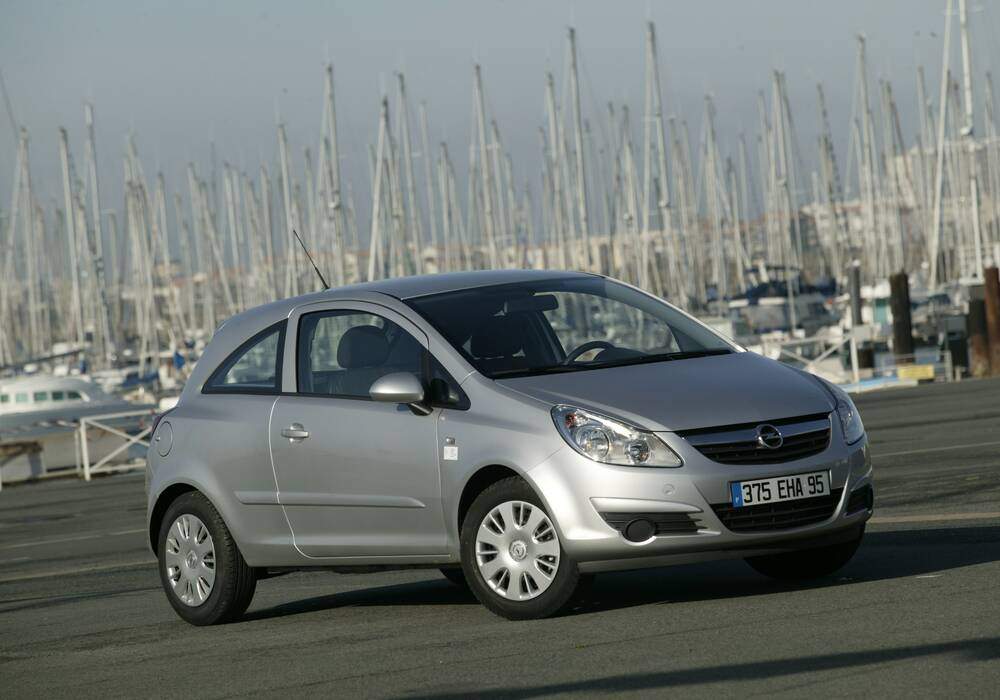 Fiche technique Opel Corsa IV 1.3 CDTi 90 (2006-2010)