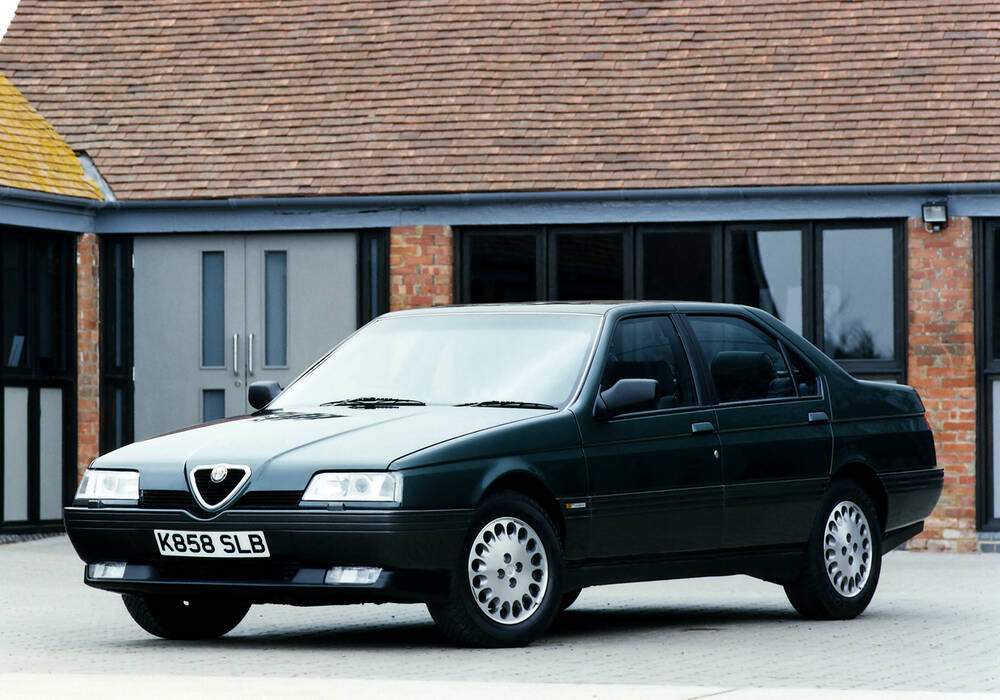 Fiche technique Alfa Romeo 164 2.5 TD (1994-1998)