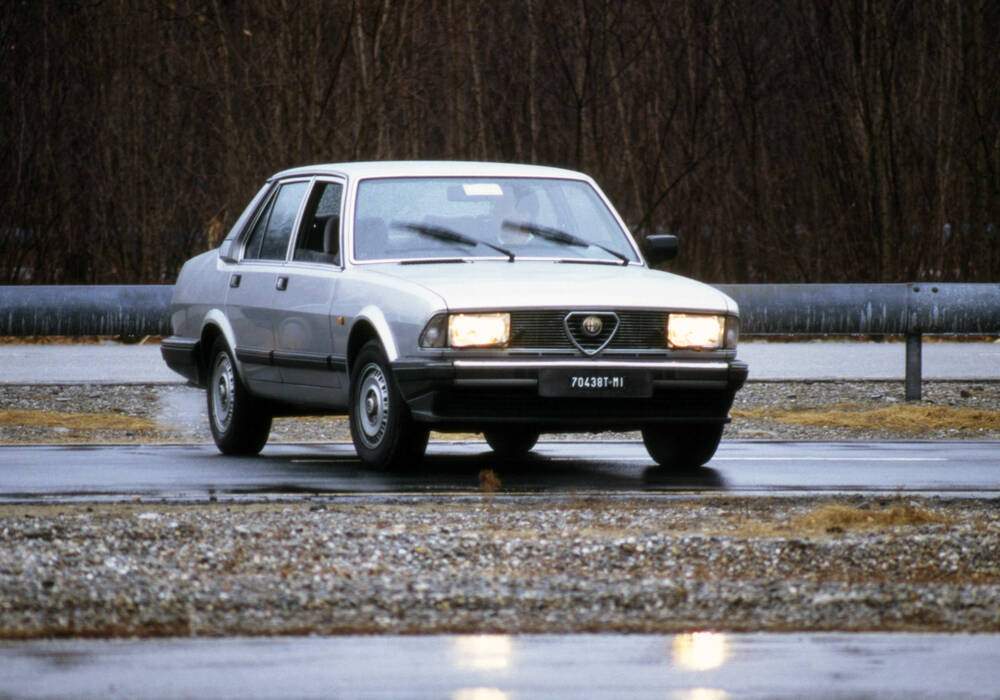 Fiche technique Alfa Romeo Alfa 6 2.5 TD (1983-1987)