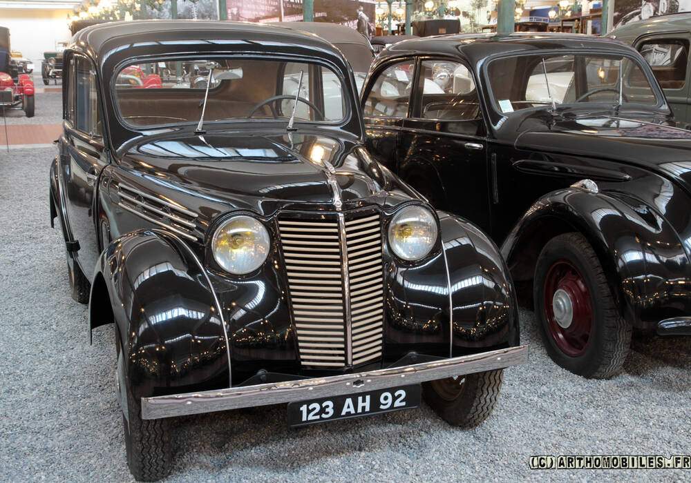 Fiche technique Renault Celtaquatre (1934-1938)