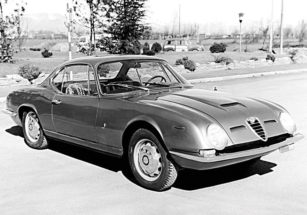 Fiche technique Alfa Romeo 2600 Sprint HS (1963)