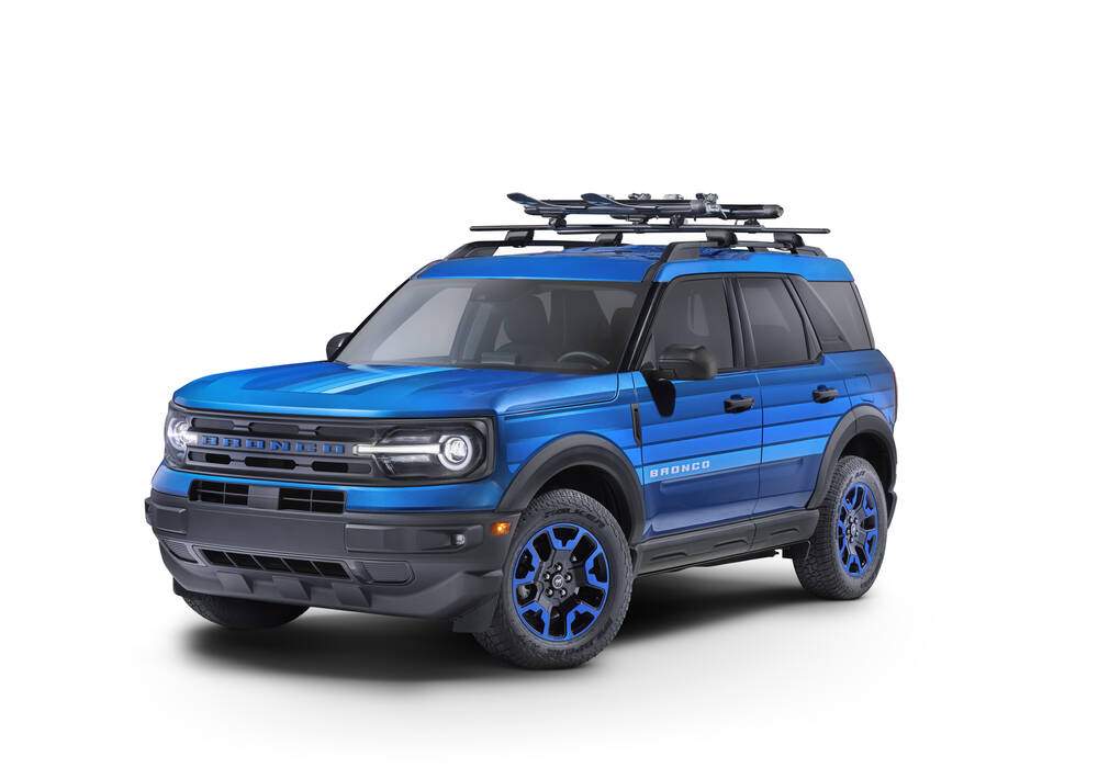 Fiche technique Ford Bronco Sport Blue Free Wheeling (2023)