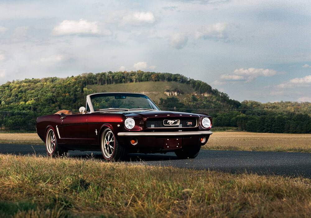Fiche technique Ringbrothers Mustang Convertible Uncaged (2023)
