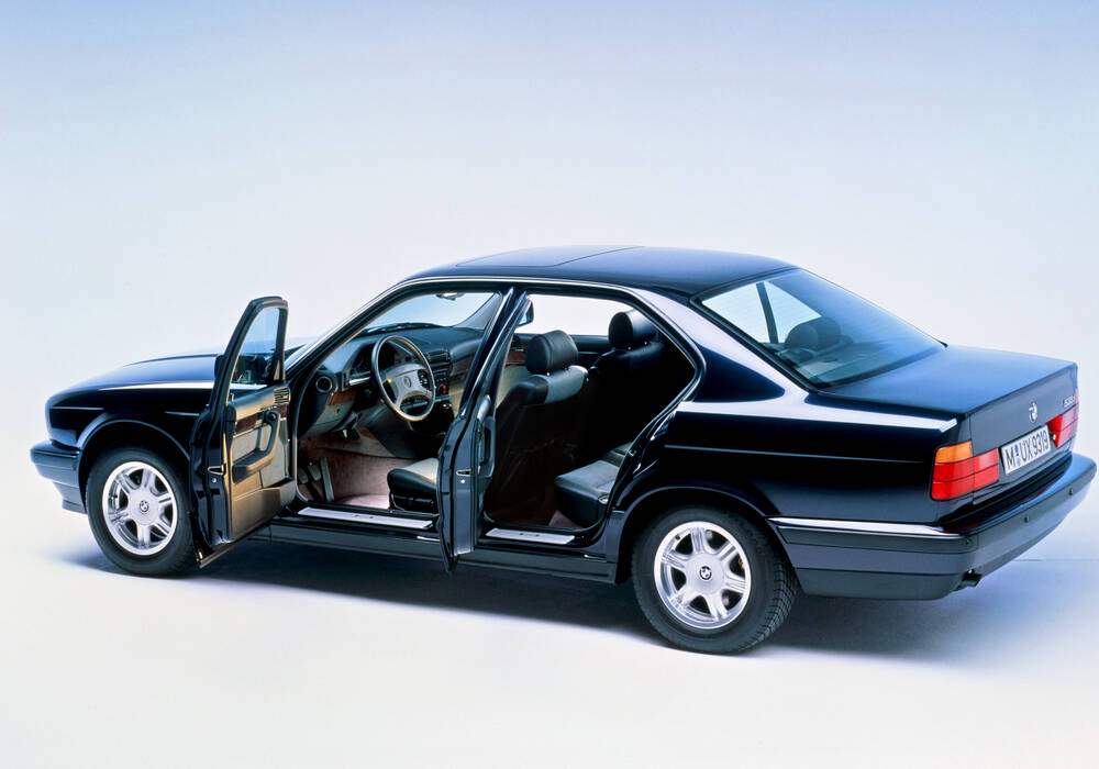 Fiche technique BMW 518i (E34) (1995-1996)