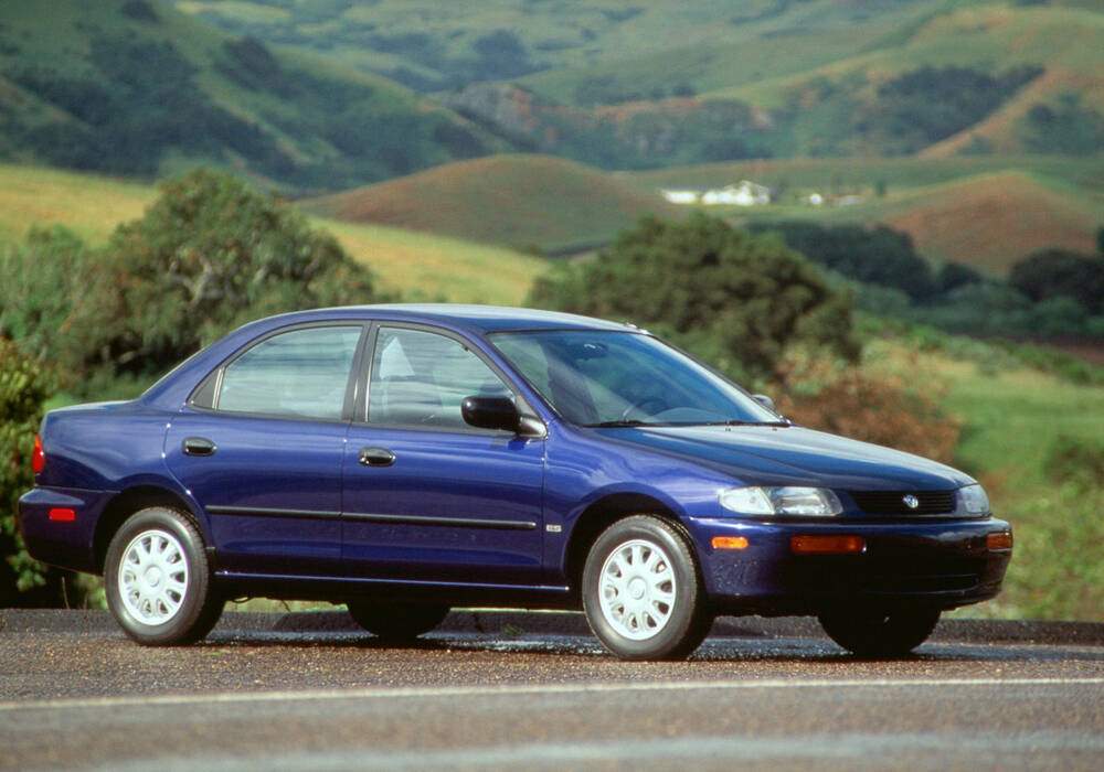 Fiche technique Mazda Proteg&eacute; II 1.5 95 (BH-US) (1994-1998)