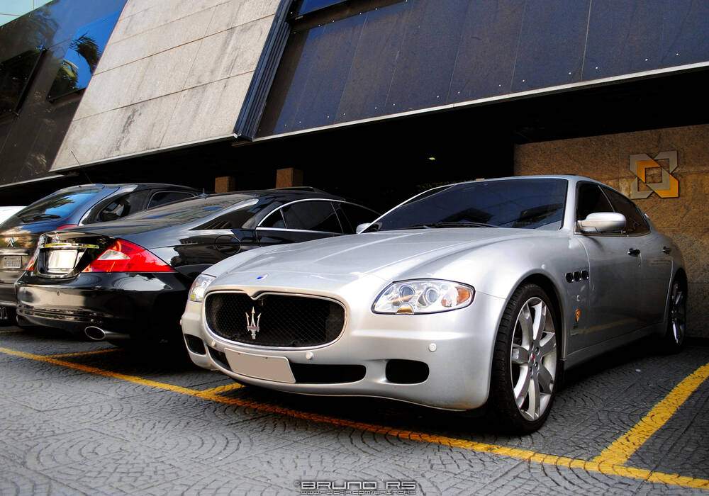 Fiche technique Maserati Quattroporte V (M139) &laquo; Sport GT &raquo; (2006-2008)
