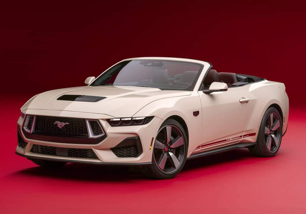 Fiche technique Ford Mustang VII GT Convertible &laquo; 60th Anniversary Package &raquo; (2024)