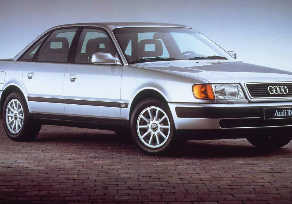 Fiche technique Audi 100 IV 2.4 D (C4) (1992-1994)