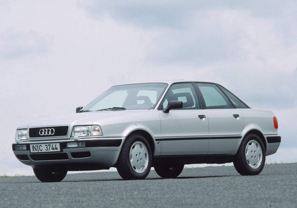 Fiche technique Audi 80 IV 2.0 (B4) (1992-1995)