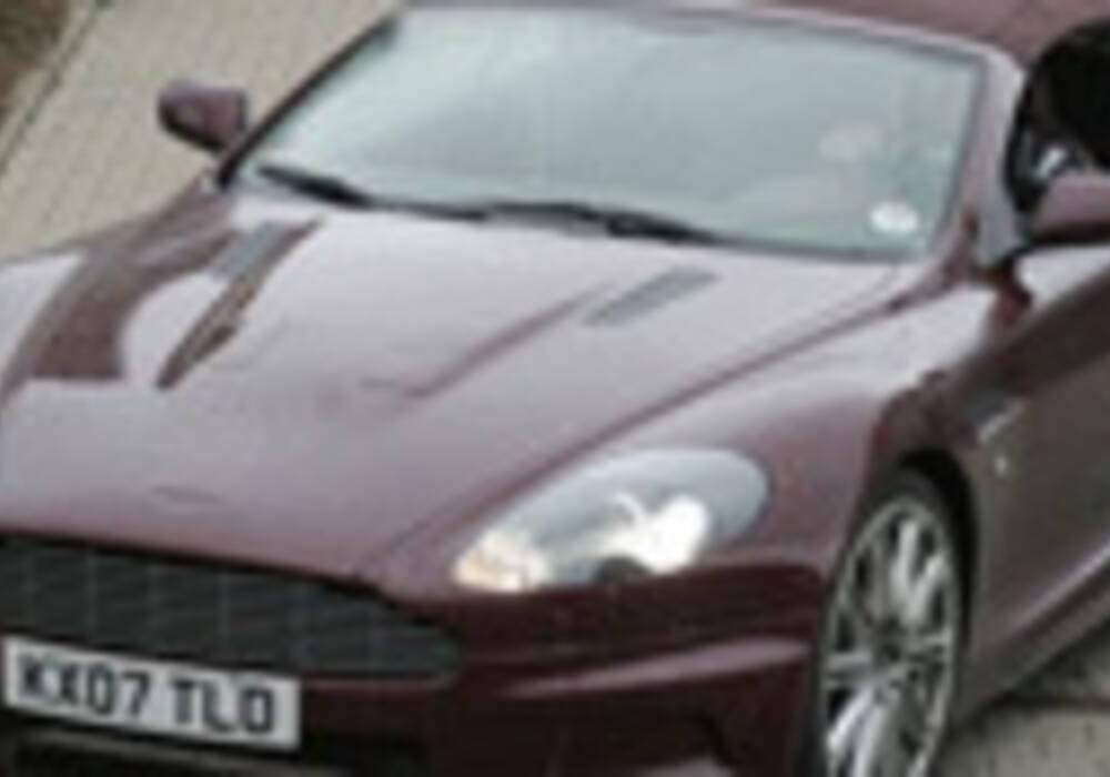 Spyshots Aston Martin DBS Volante