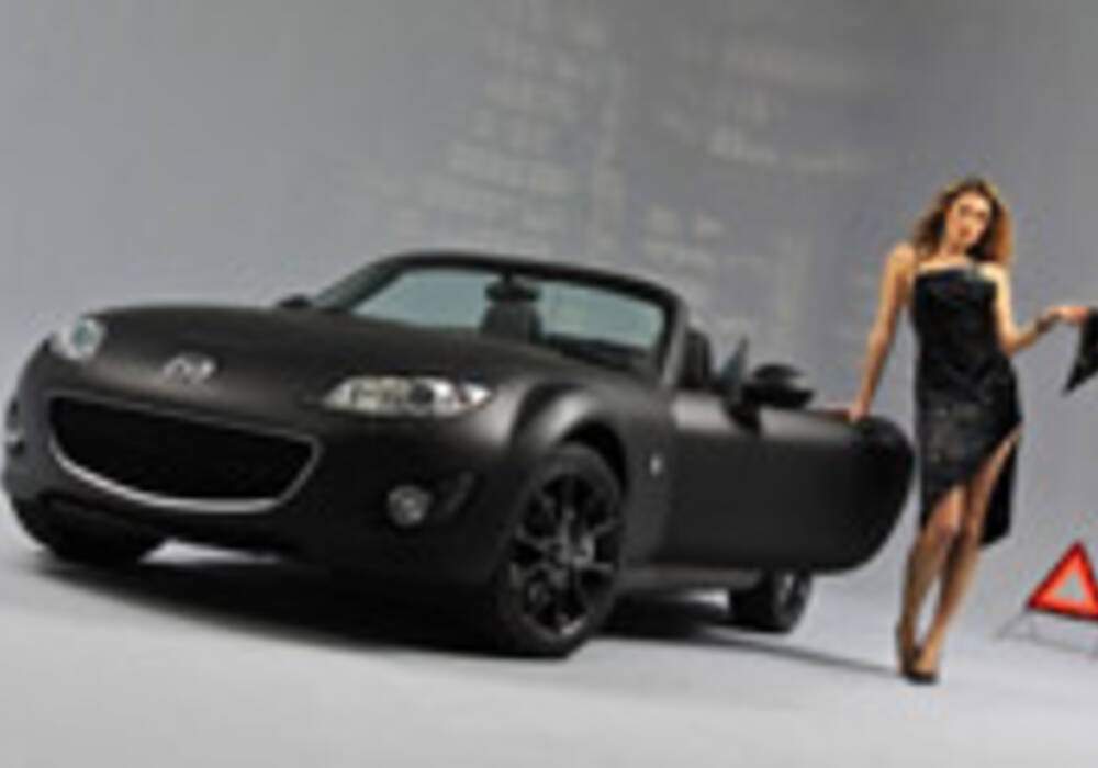 Mazda MX-5 &laquo; Black &amp; Mat &raquo; &eacute;dition