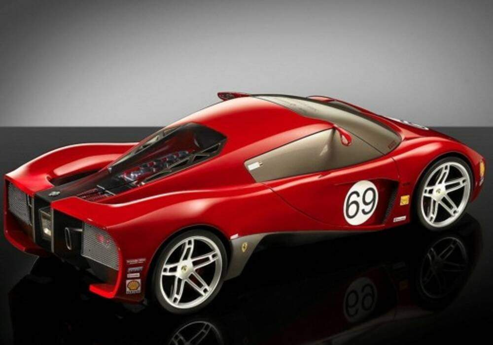 La prochaine Ferrari Enzo sera V8