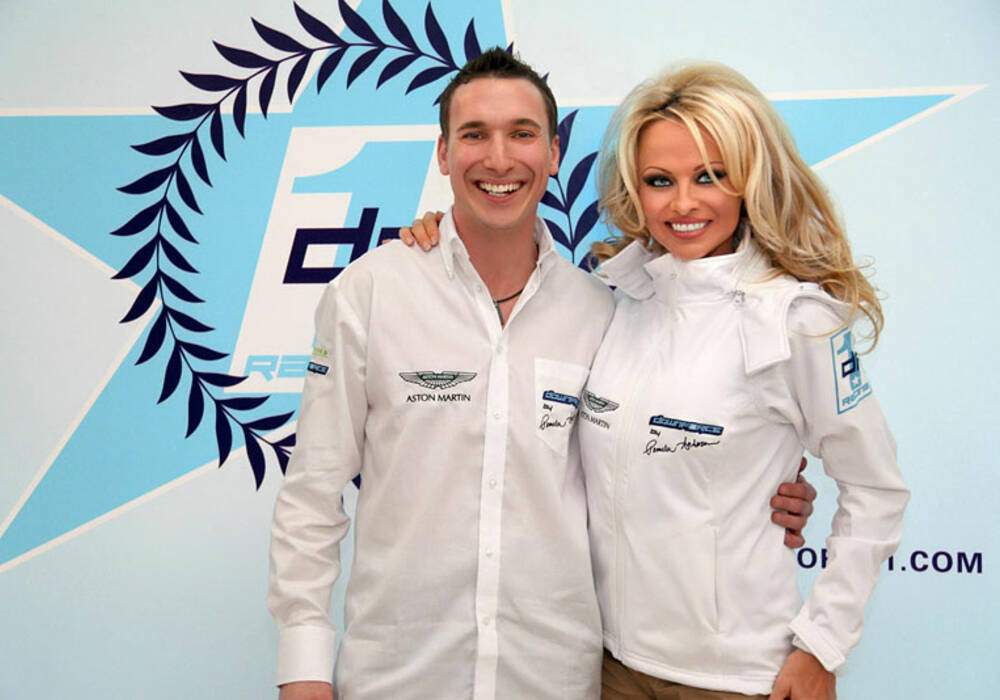 Downforce 1 Racing aux mains de Pamela Anderson