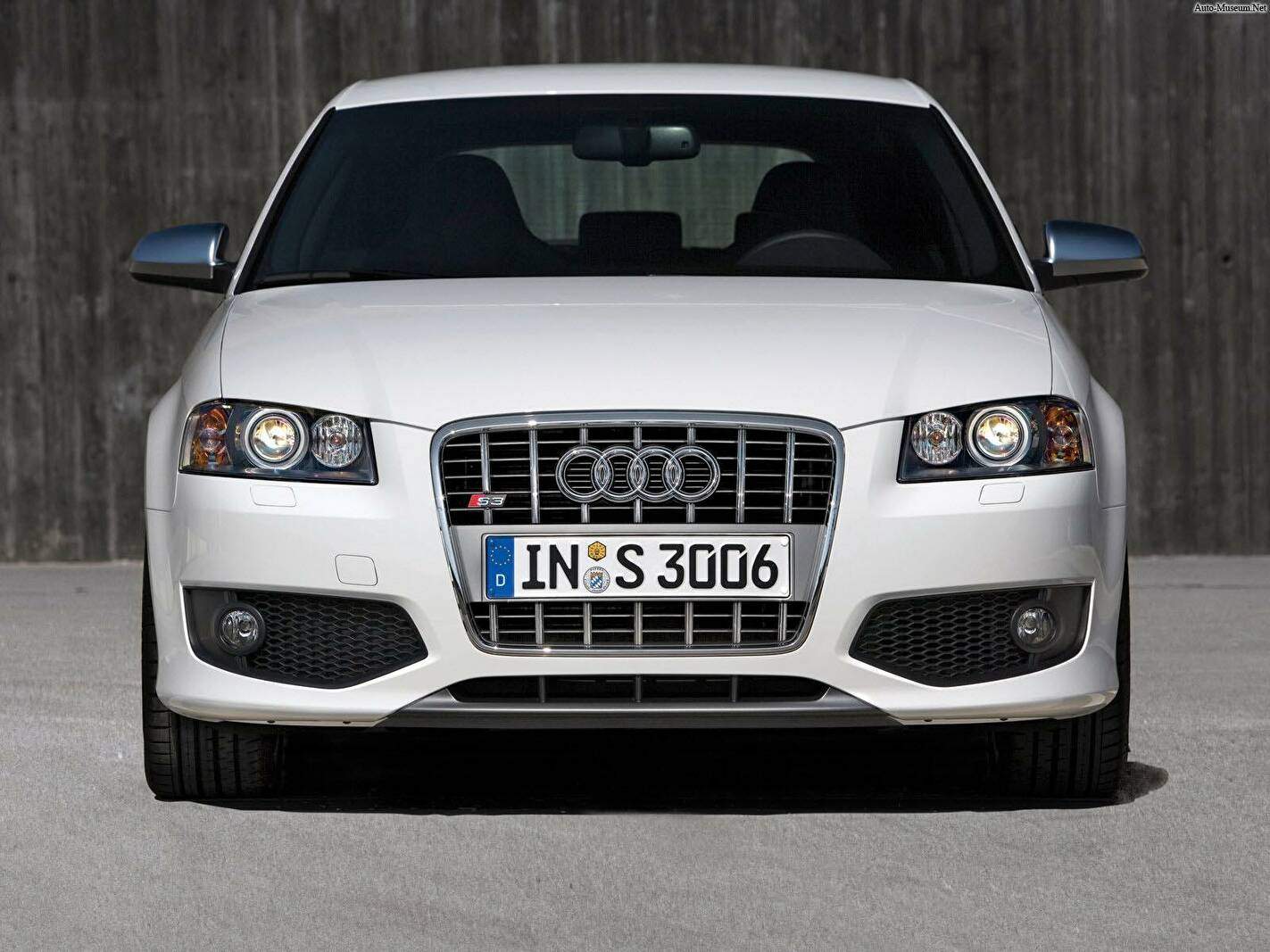 Audi S3 II (8P) (2006-2011),  ajouté par lioenzo